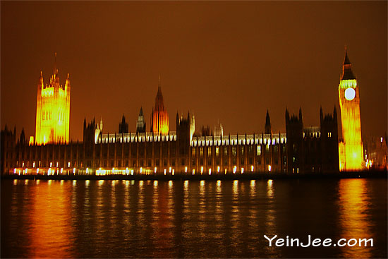 Big Ben and House of Parliament at night, London, UK