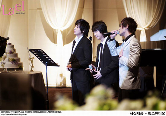 Lee Ji-hoon, Shin Hye-sung and Kangta at Park Kyung-rim wedding