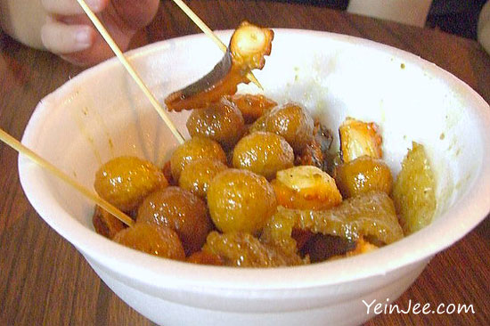 Curry fish balls and Hong Kong street food