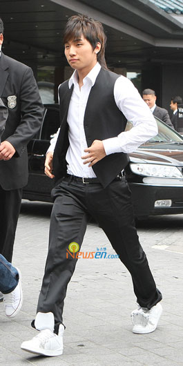Daesung at Yoo Jae-suk wedding in Seoul, Korea
