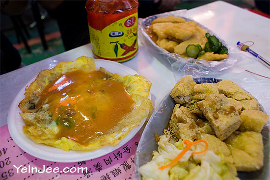 Street food in Shilin Night Market, Taipei, Taiwan