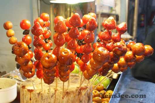 Traditional Chinese candy Bingtang Hulu in Jiufen, Taiwan