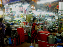 Picture of fresh food vendors at Ben Thanh Market in Ho Chi Minh City, Vietnam