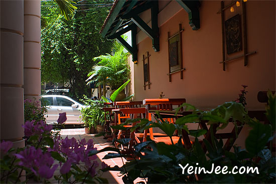 Cay Cau restaurant at De Syloia Hotel in Hanoi, Vietnam