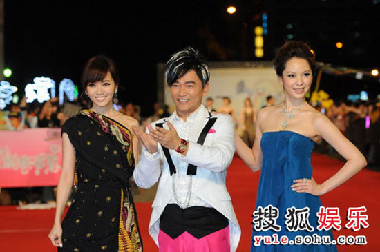 Picture of Taiwanese stars Patty Ho, Jacky Wu and Tian Xin at Golden Bell Awards 2008 in Taipei
