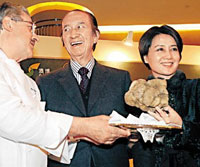 Stanley Ho largest truffle 2009