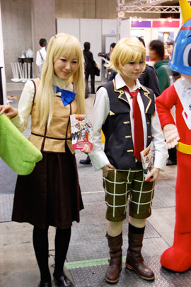 Japanese showgirls at Tokyo International Anime Fair 2009
