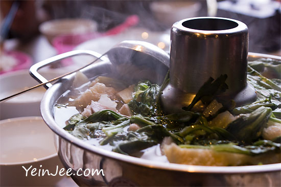 Seafood hotpot at Chao Yen Teochew restaurant at Sunway Pyramid, Bandar Sunway