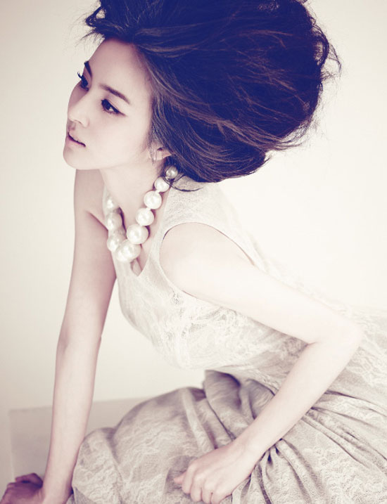 Korean actress Han Hye-jin
