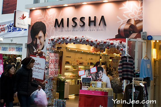 Misha in Myeongdong, Seoul