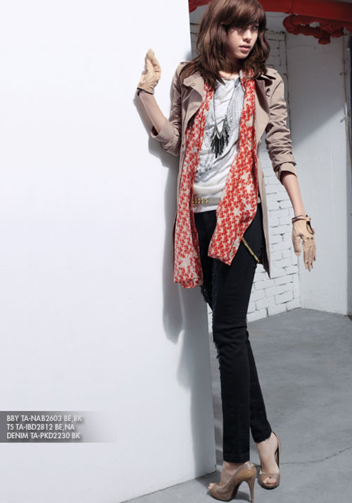 Korean actress Han Hyo-joo for Viki fashion