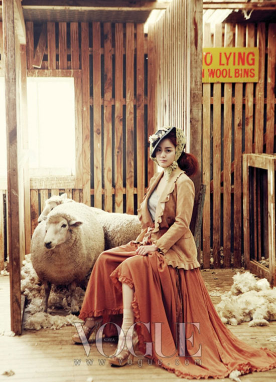 Korean actress Kim Tae-hee Vogue Magazine