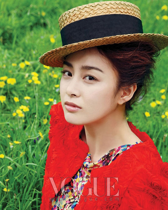 Korean actress Kim Tae-hee Vogue Magazine