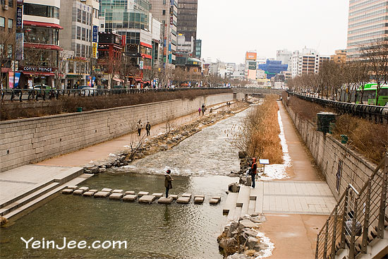 Cheonggyecheon stream, Seoul, South Korea