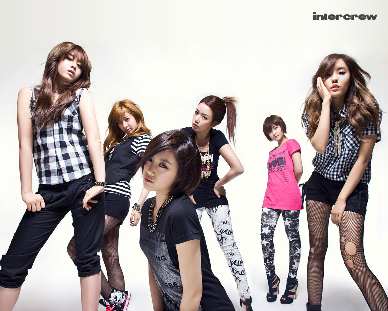 Korean girl group T-ara Intercrew wallpaper