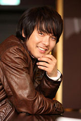 Korean actor-singer Park Yong-ha