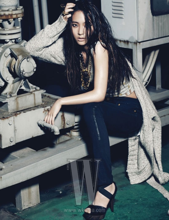 f(x) Krystal Calvin Klein Jeans W Magazine