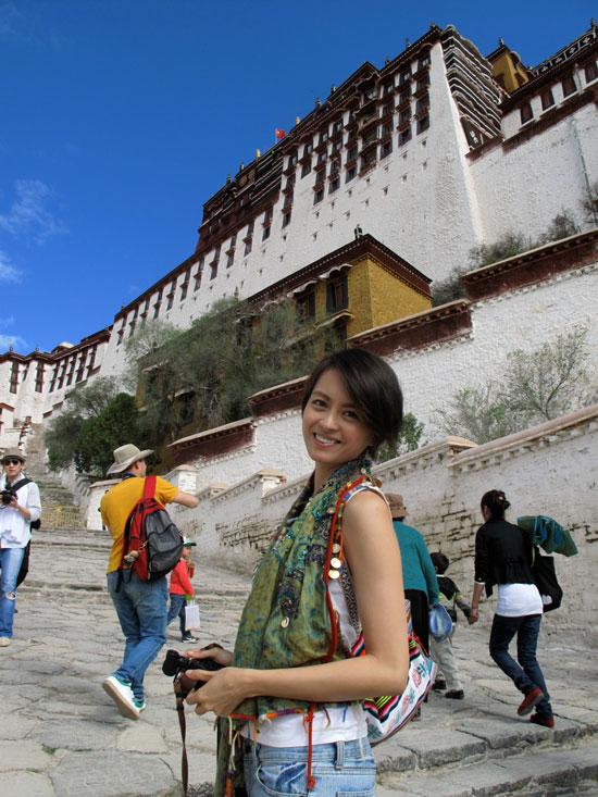Gigi Leung in Tibet, China