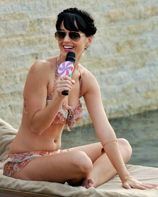 Katy Perry bikini at Singapore press conference