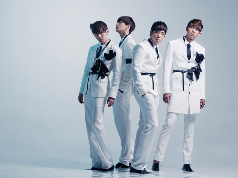 Korean pop group 2PM Saint o Clock