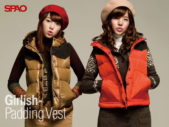 SNSD Taeyeon and Sunny SPAO wallpaper