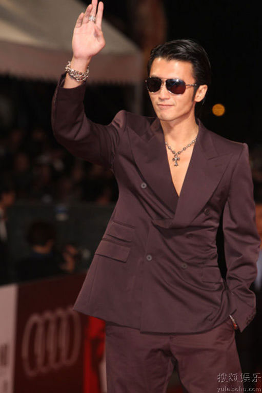 Nicholas Tse at Golden Horse Awards 2010 red carpet