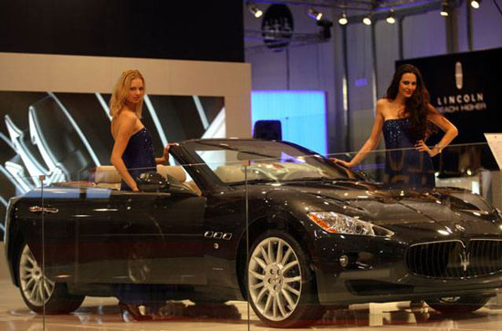 Maserati Grancabrio at Abu Dhabi International Motor Show 2010