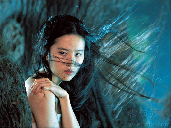 Liu Yifei in A Chinese Ghost Story