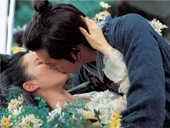 Liu Yifei kisses Louis Koo in A Chinese Ghost Story