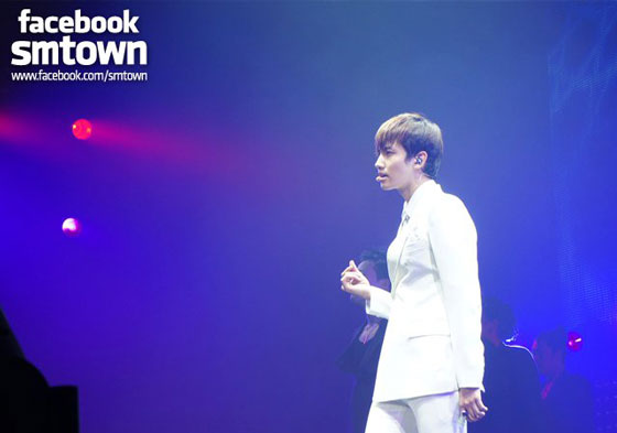 TVXQ Changmin at SMTown Live in Paris 2011