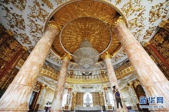 China drug factory looks like Palace of Versailles