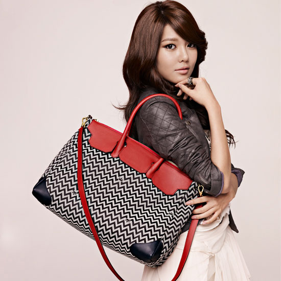 SNSD Sooyoung Jestina handbag