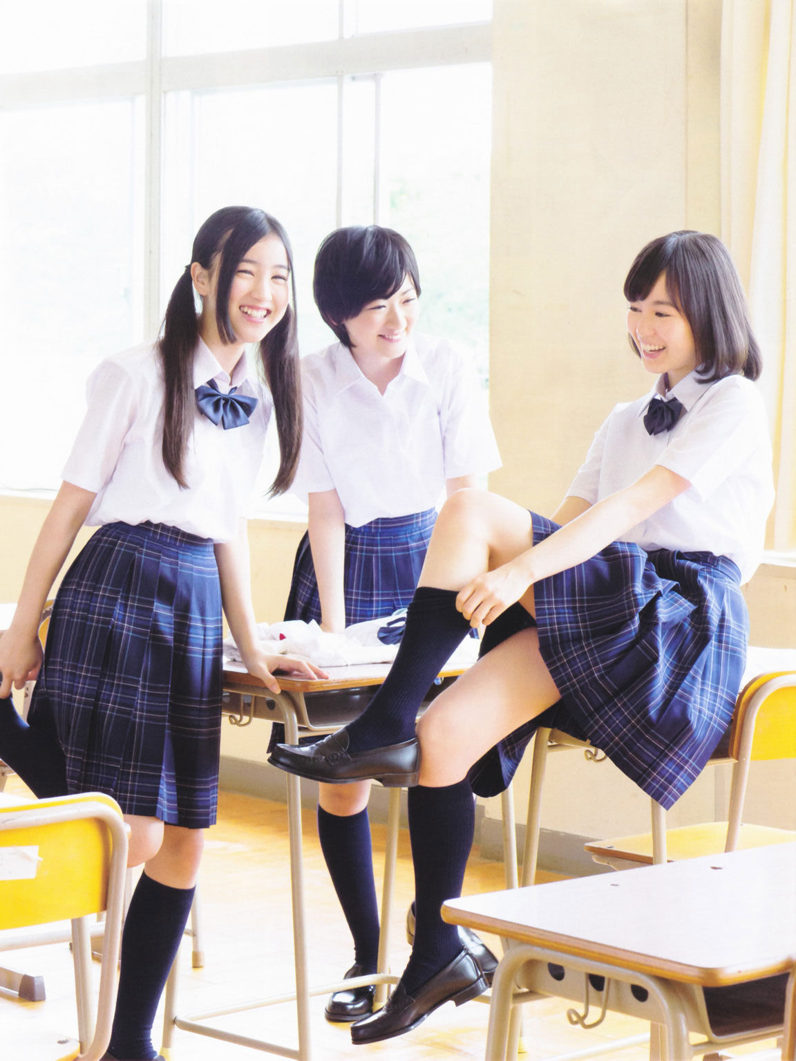 Nogizaka46 Japanese Friday Summer School