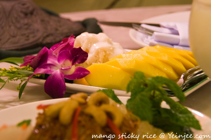 Thai mango with sticky rice