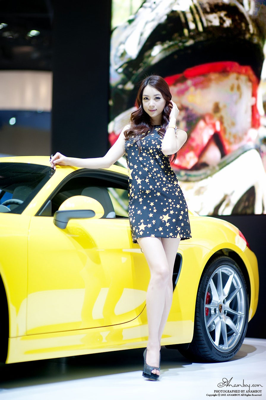 Korean model Ju Da Ha Seoul Motor Show 2013