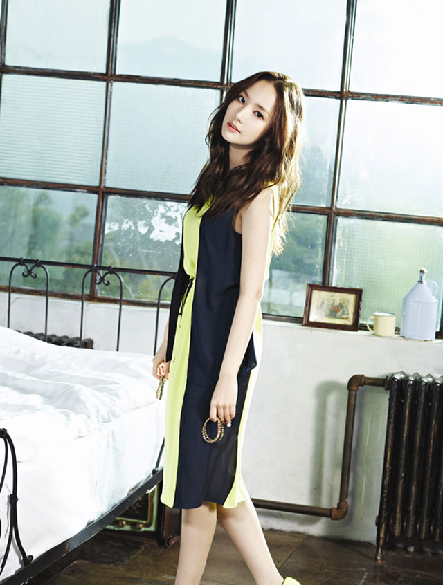 Park Min Young Compagna 2013 SS