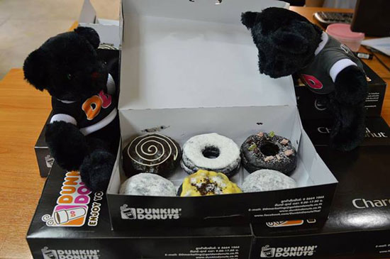 Dunkin Charcoal Donuts Thailand