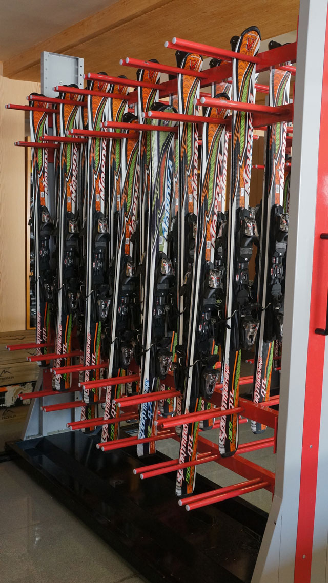 Masikryong Ski Resort ski equipment
