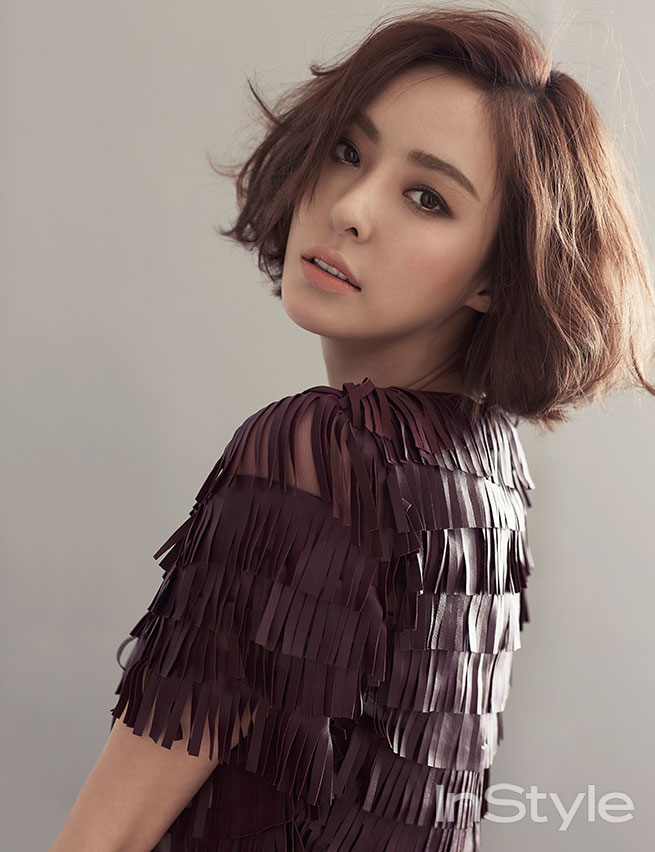 Lee Da Hee Korean Instyle fashion magazine