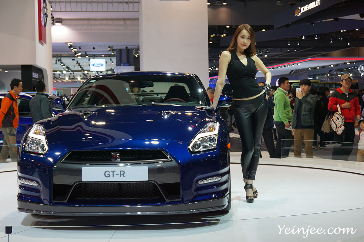 Seoul Motor Show 2015 Nissan Lee Hyo Young
